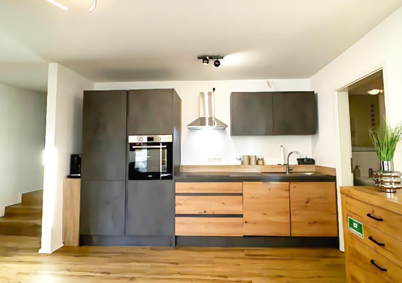 Greenhouse Living Apartment Nivis Mit Garten - 4 Minuten Nach Winterberg - Wandern, Mountainbike Fahren - Natur Geniessen Medebach Buitenkant foto